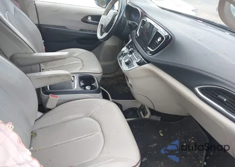 2019 Chrysler Pacifica Limited from USA, damaged, VIN 2C4RC1GG0KR705512